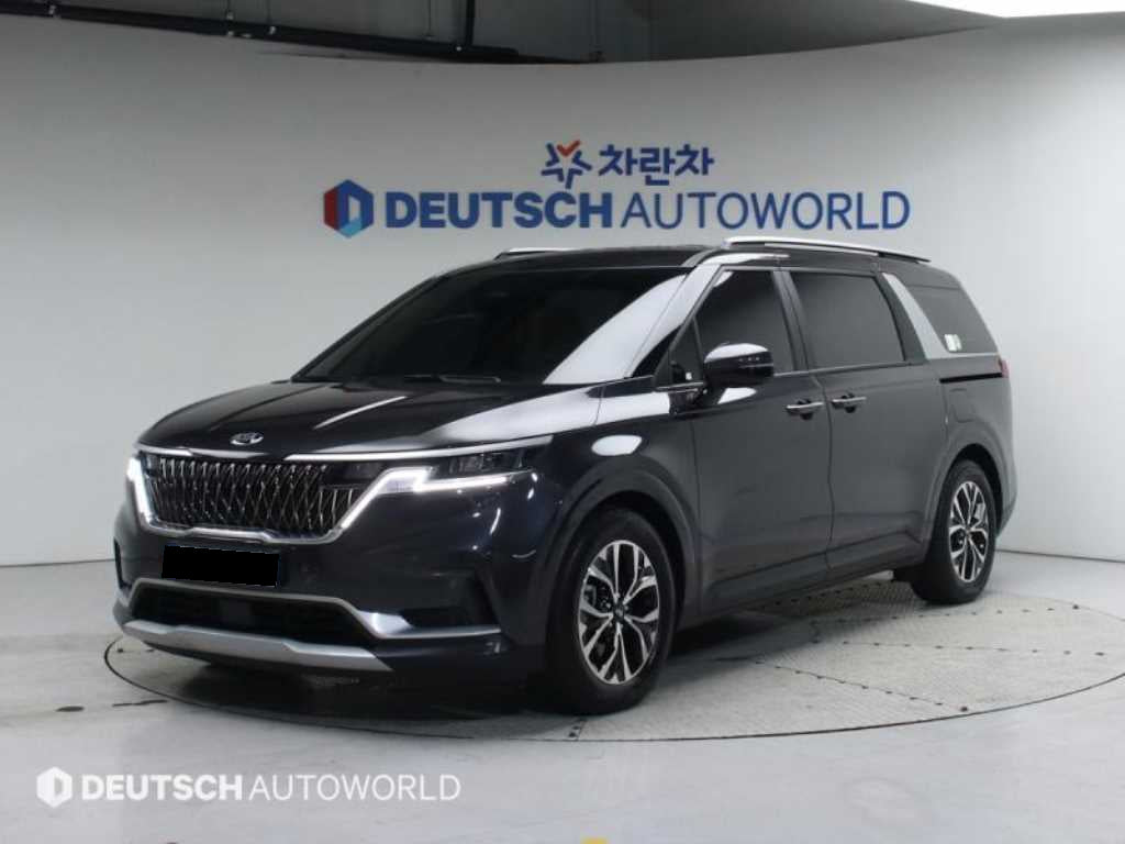 Kia Carnival — photo 01