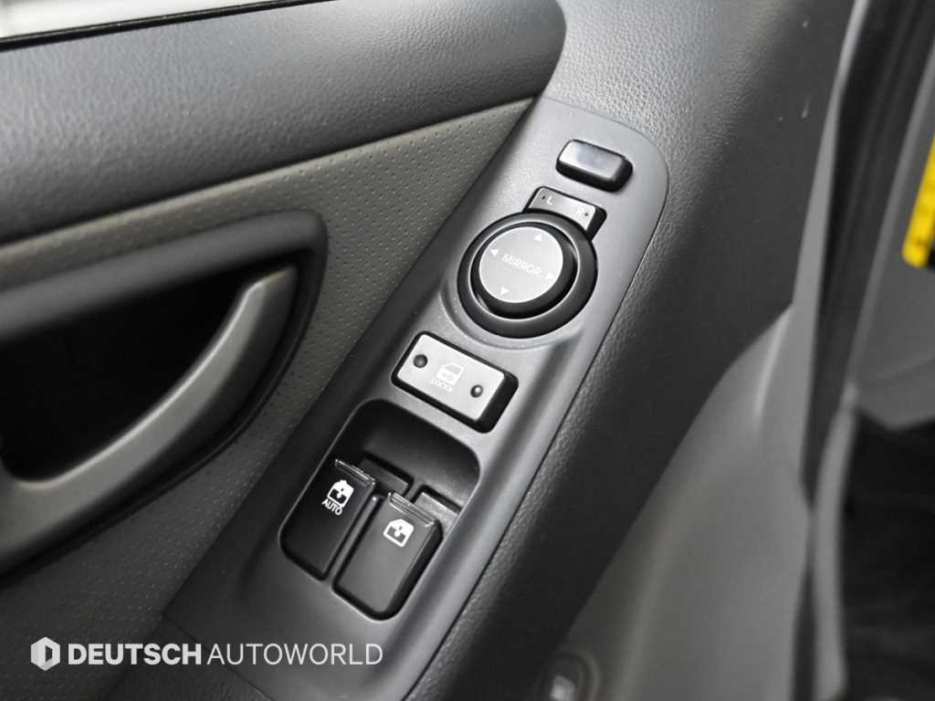 Hyundai Starex — photo 16