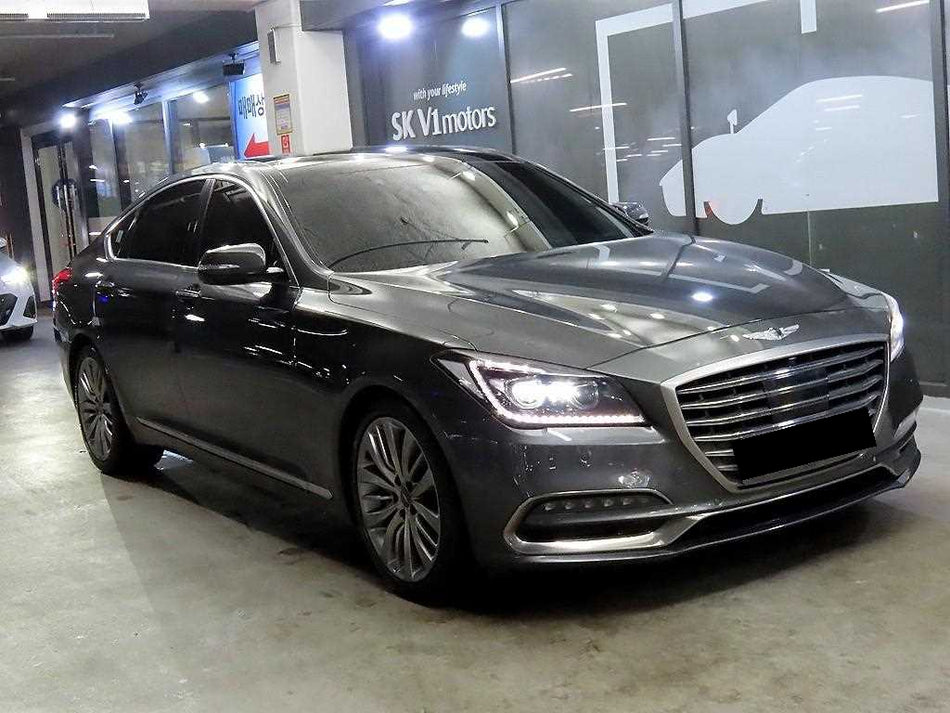 Genesis G80 — photo 01