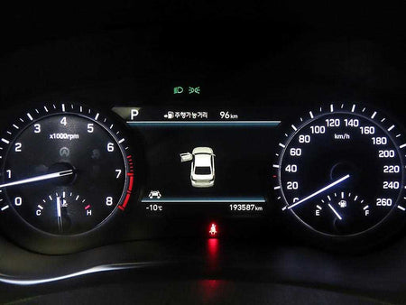 Genesis G80 — photo 09