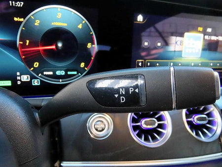 Mercedes-Benz E-Class — photo 11
