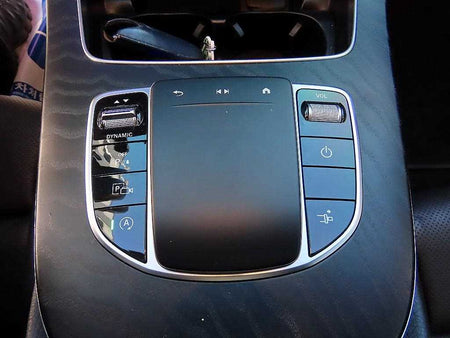 Mercedes-Benz E-Class — photo 13