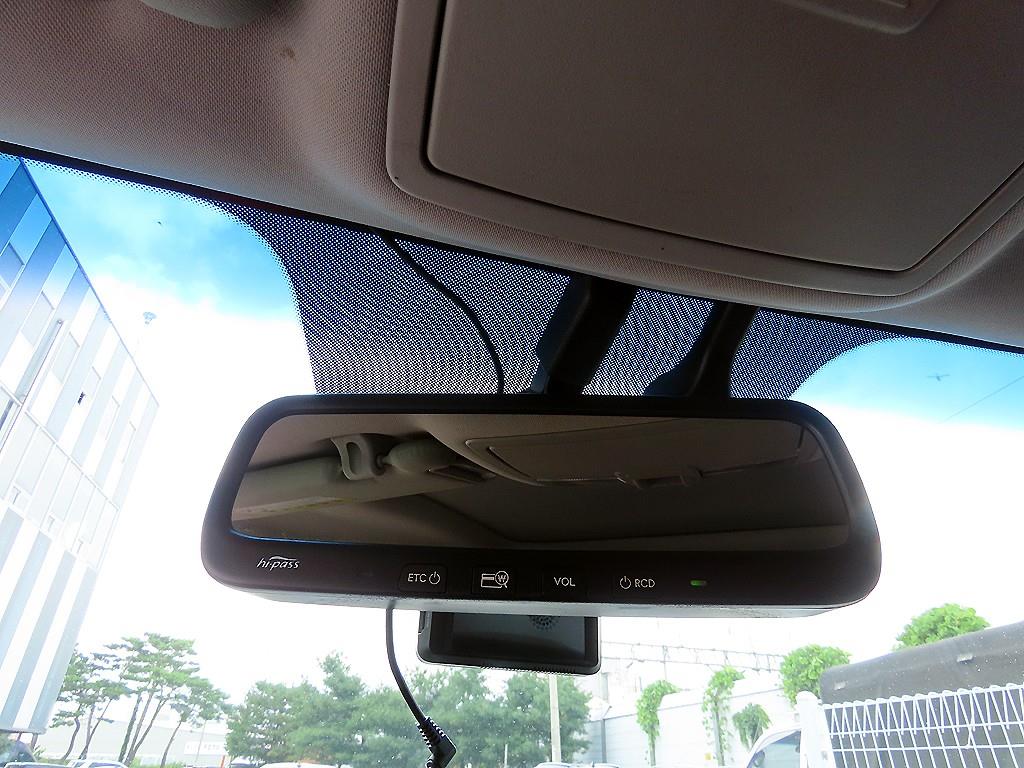Kia Sportage — photo 14
