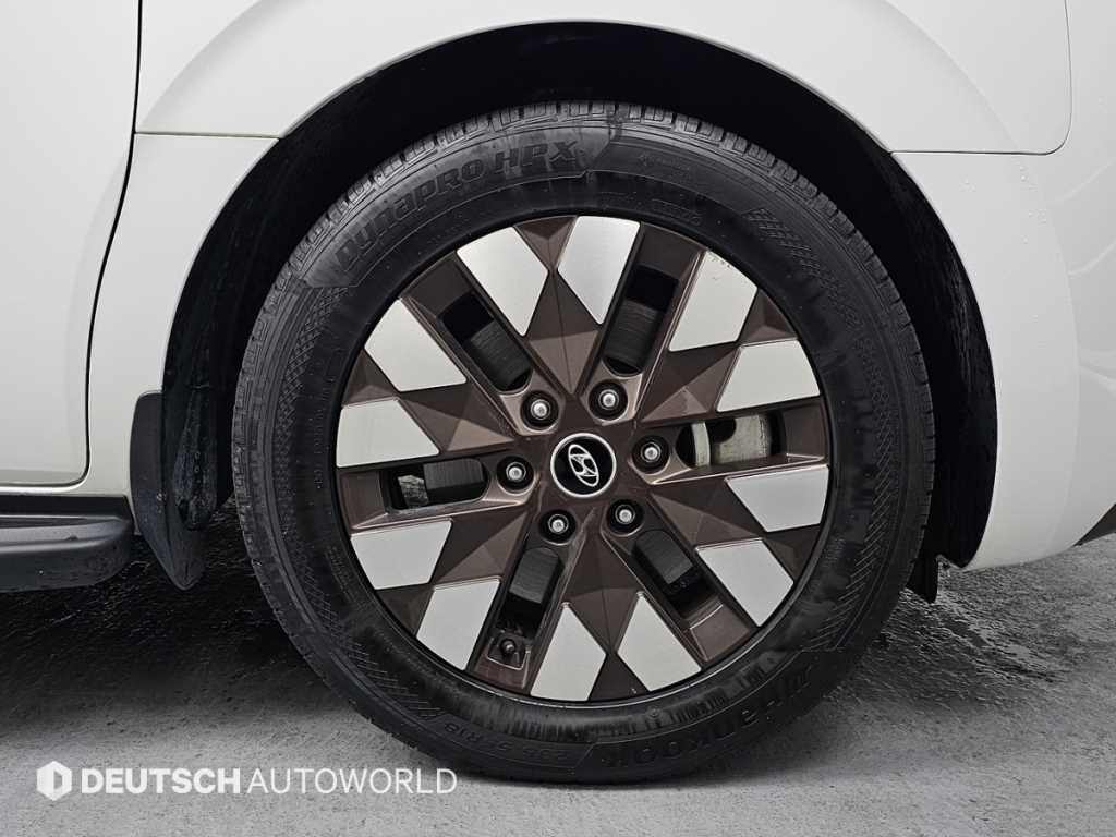 Hyundai Staria — photo 05