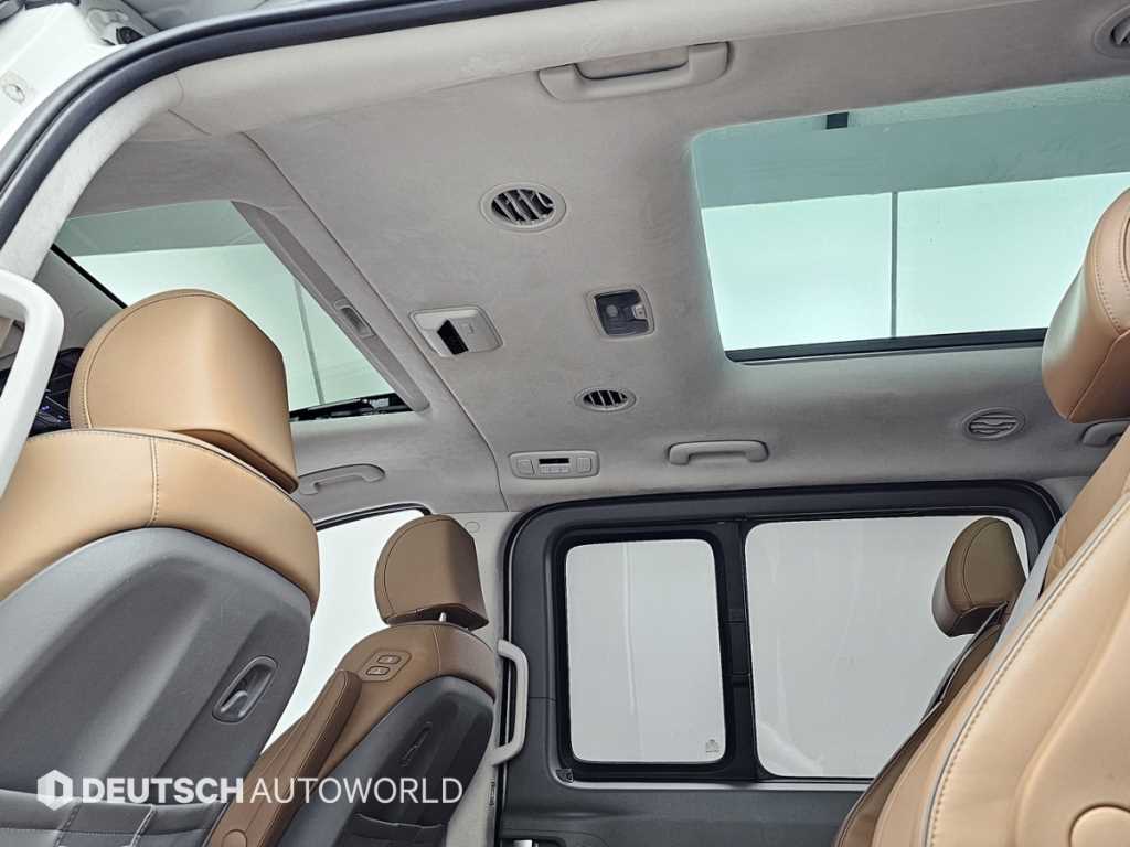 Hyundai Staria — photo 19