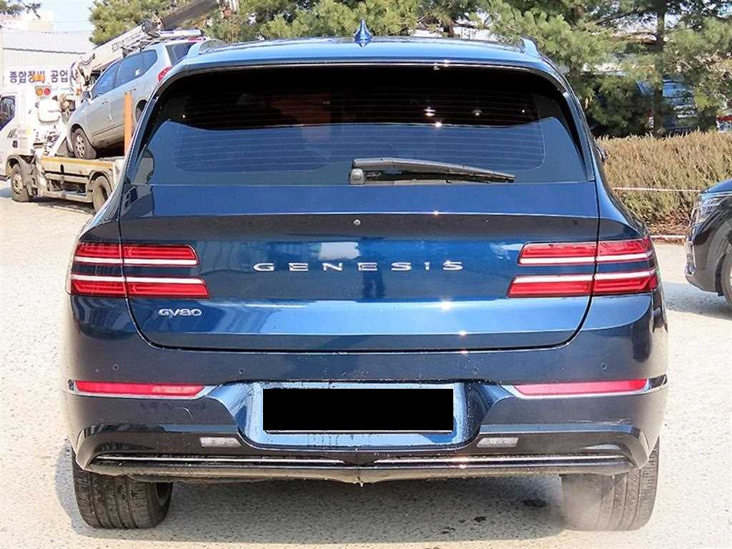 Genesis GV80 — photo 04