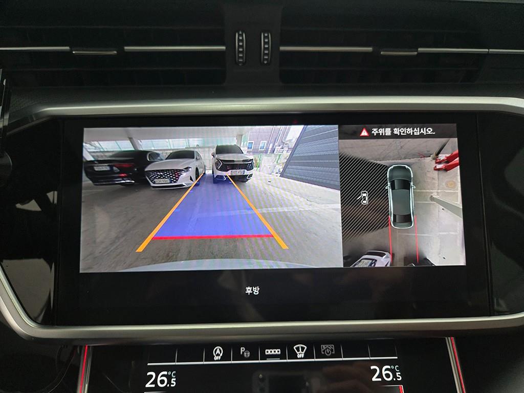 Audi A6 — photo 18