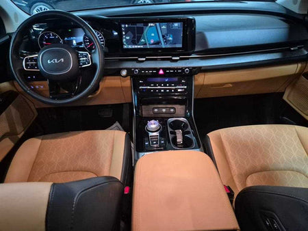 Kia Carnival — photo 08