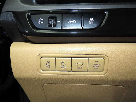 Kia Carnival — photo 14
