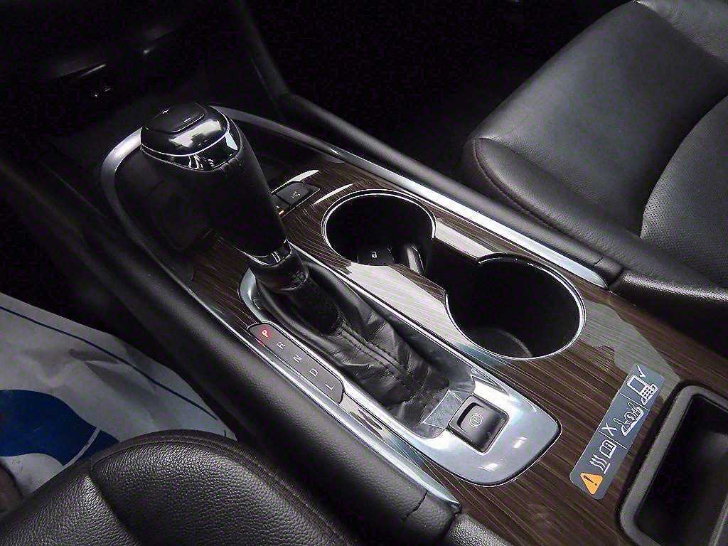 CHEVROLET Malibu — photo 10