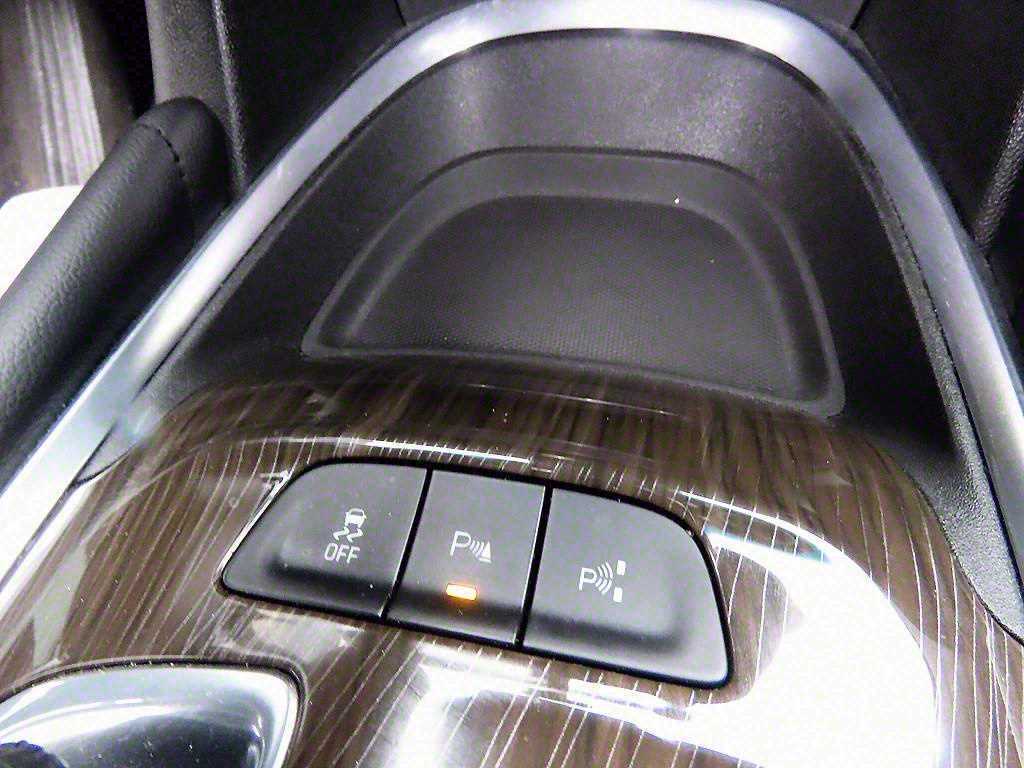 CHEVROLET Malibu — photo 12
