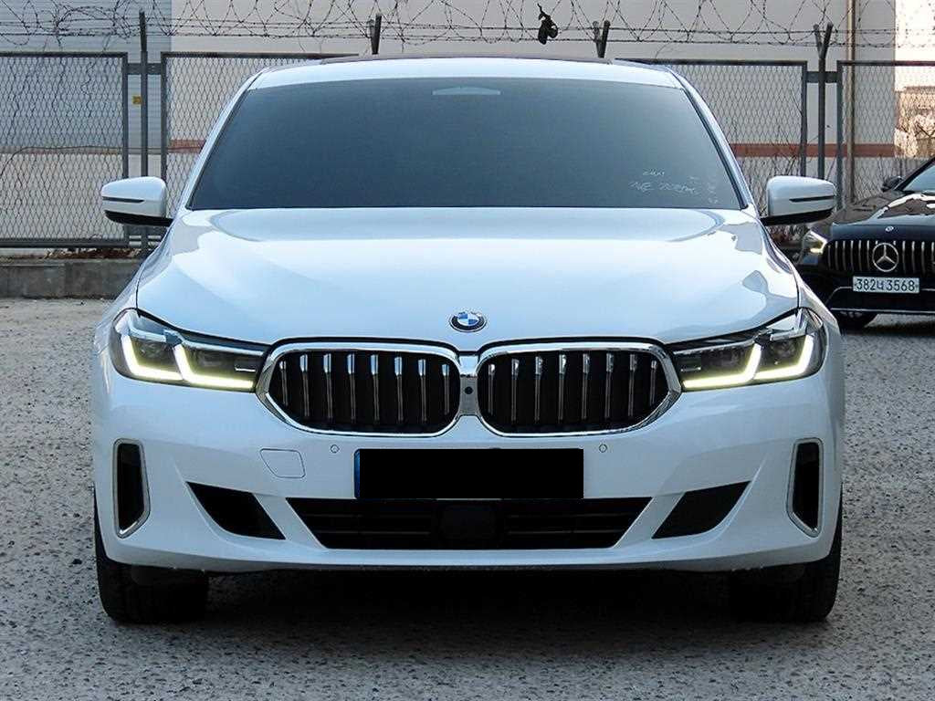 BMW Gran Turismo — photo 01