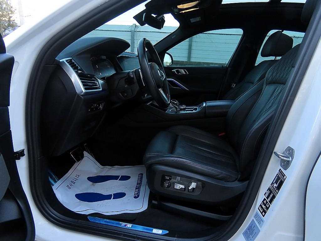 BMW X6 — photo 05