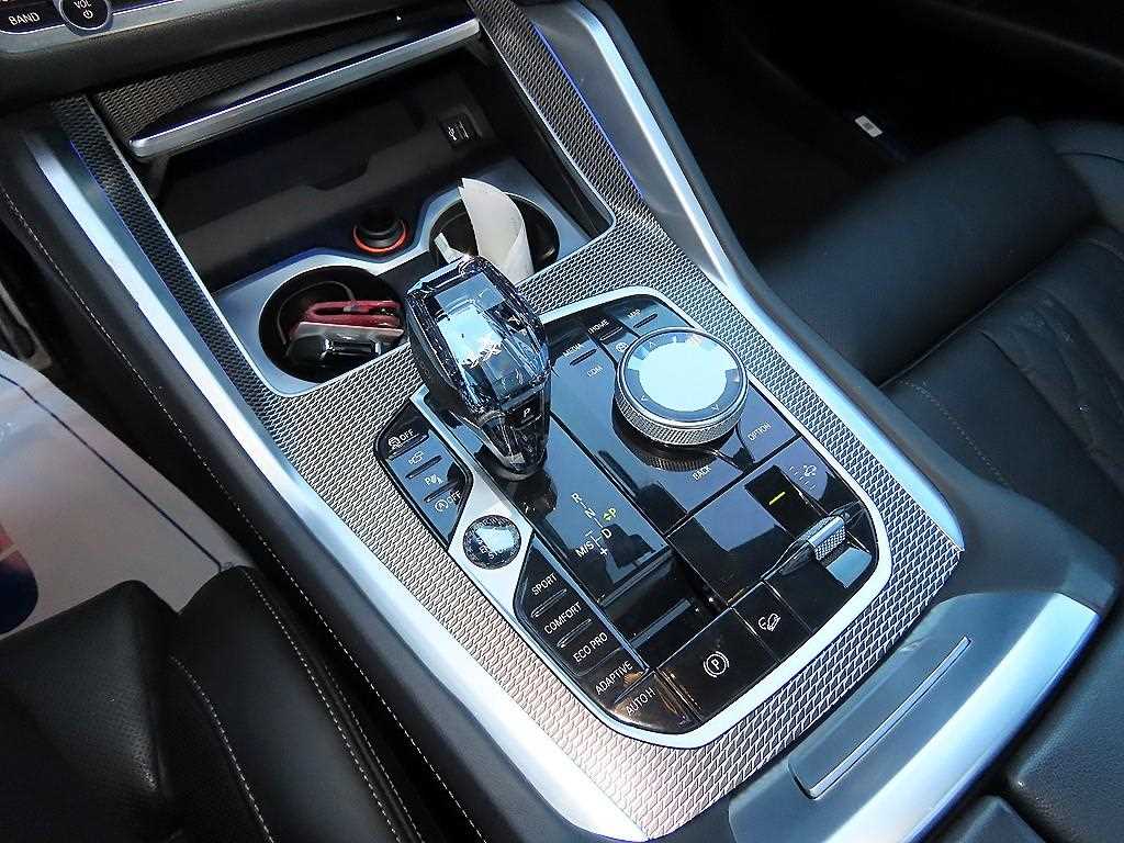 BMW X6 — photo 11