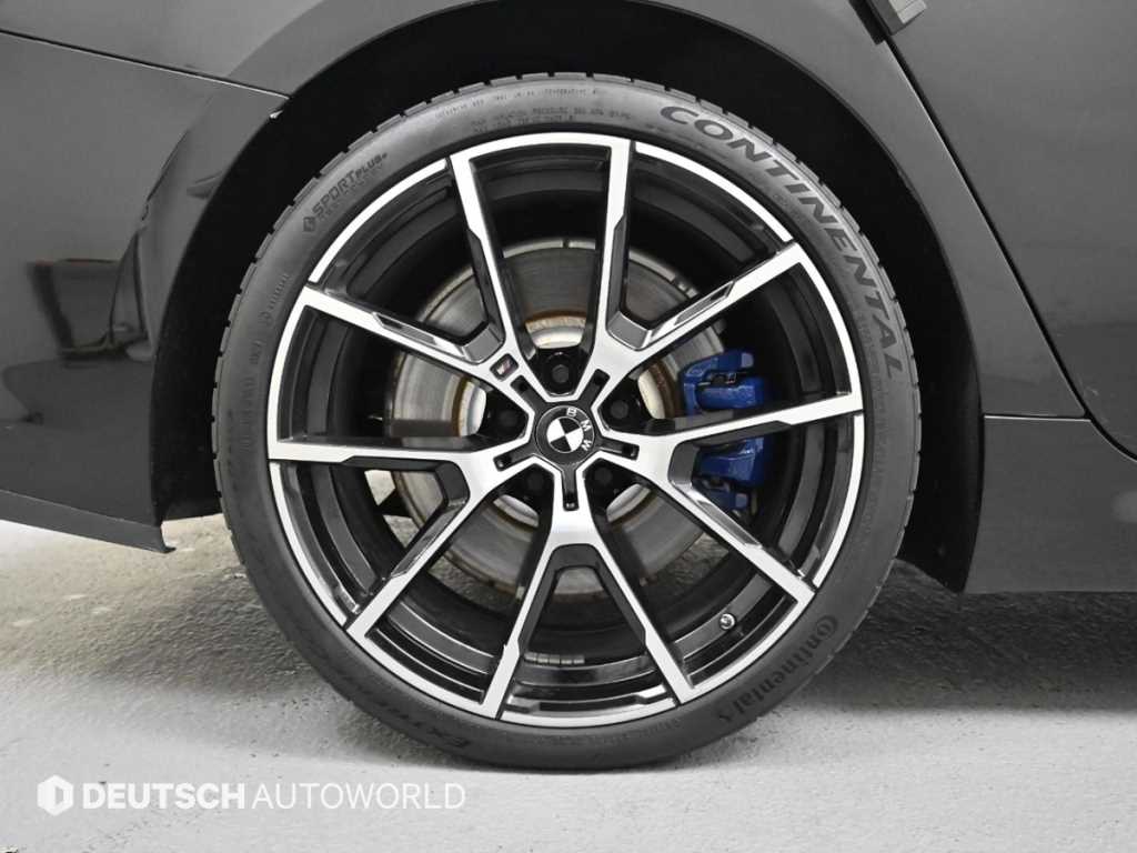 BMW 8-Series — photo 05
