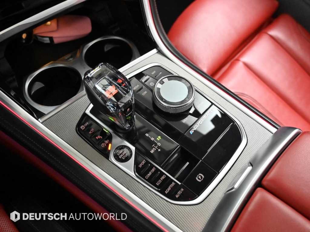 BMW 8-Series — photo 09