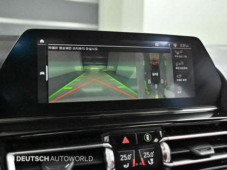 BMW 8-Series — photo 15