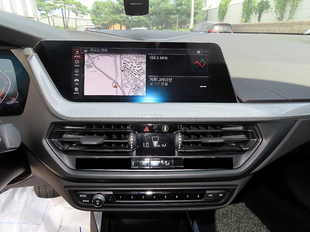 BMW 1-Series — photo 13