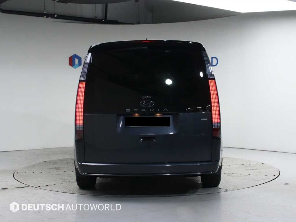 Hyundai Staria — photo 04
