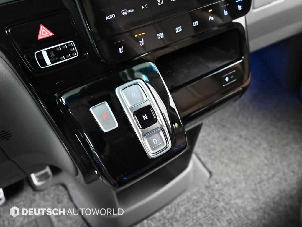 Hyundai Staria — photo 09