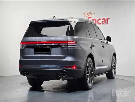 Lincoln Aviator — photo 02