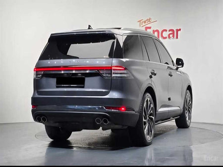 Lincoln Aviator — photo 04