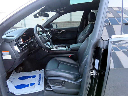 Audi Q8 — photo 05