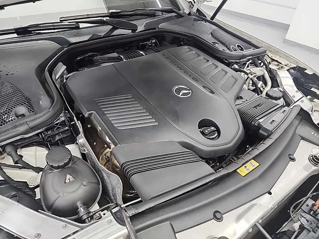 Mercedes-Benz CLS-Class — photo 05