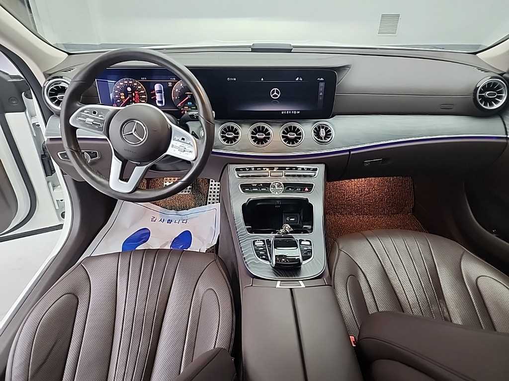 Mercedes-Benz CLS-Class — photo 07