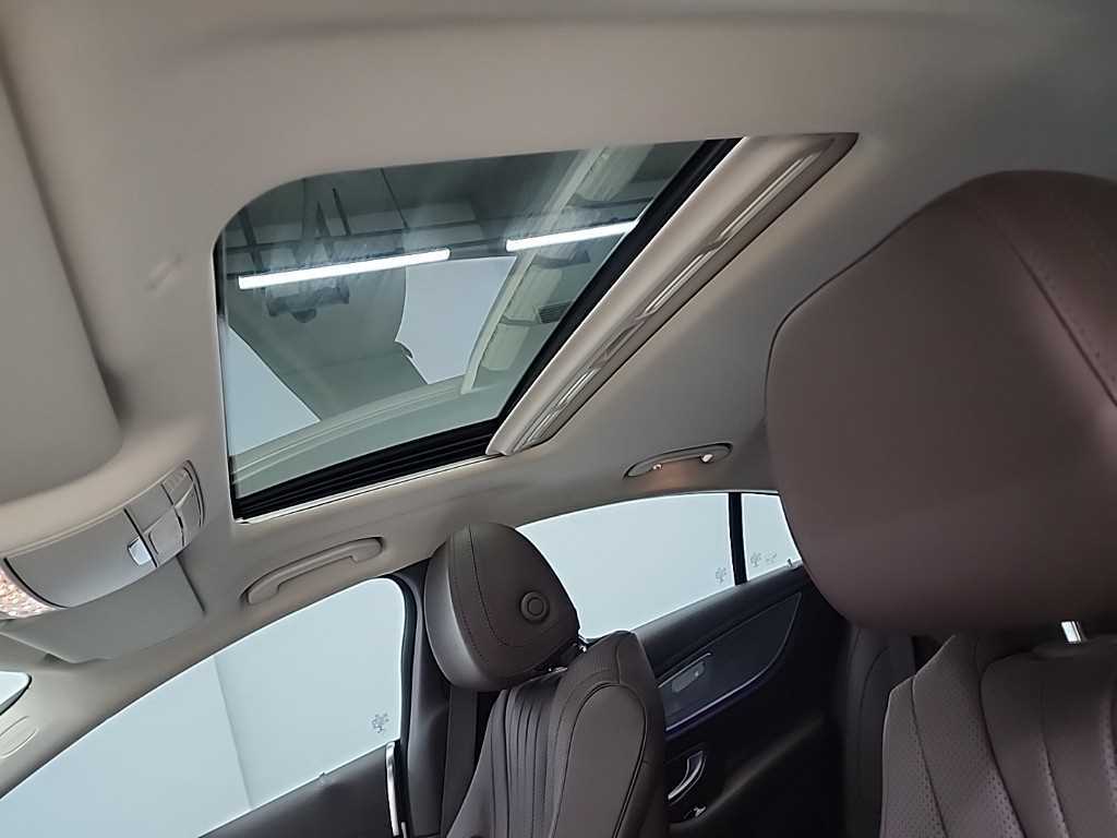 Mercedes-Benz CLS-Class — photo 15
