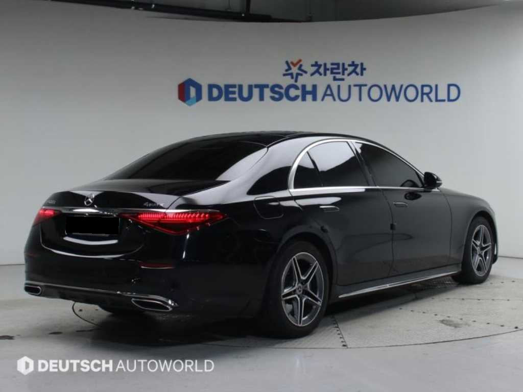 Mercedes-Benz S-Class — photo 02