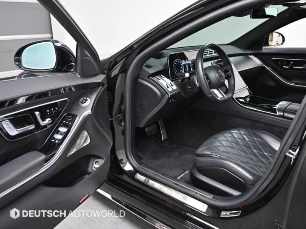 Mercedes-Benz S-Class — photo 11