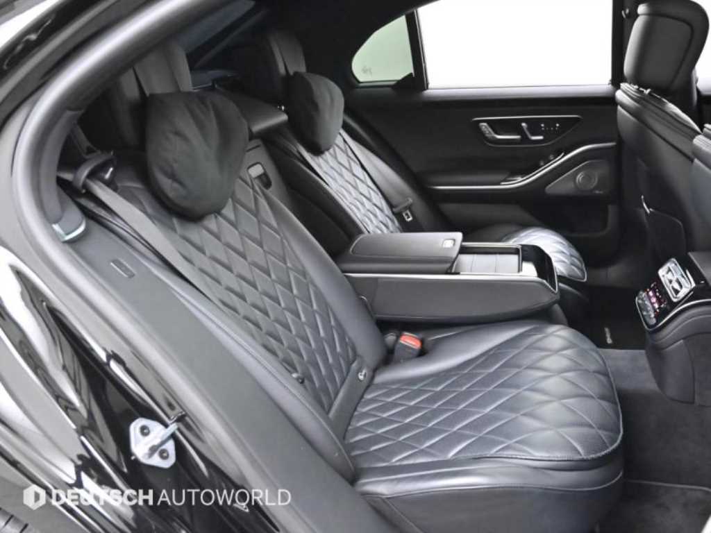 Mercedes-Benz S-Class — photo 12