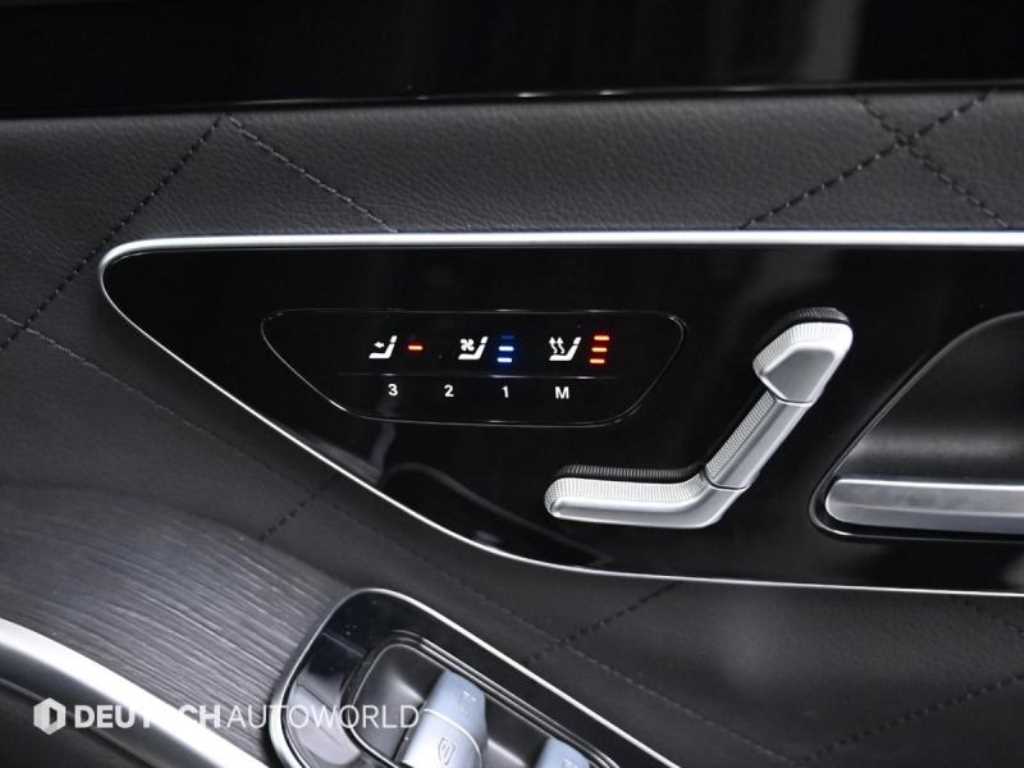 Mercedes-Benz S-Class — photo 16