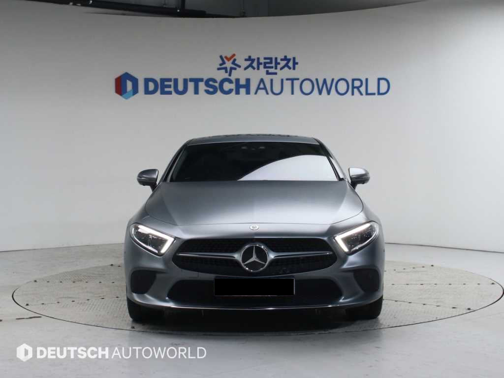 Mercedes-Benz CLS-Class — photo 03