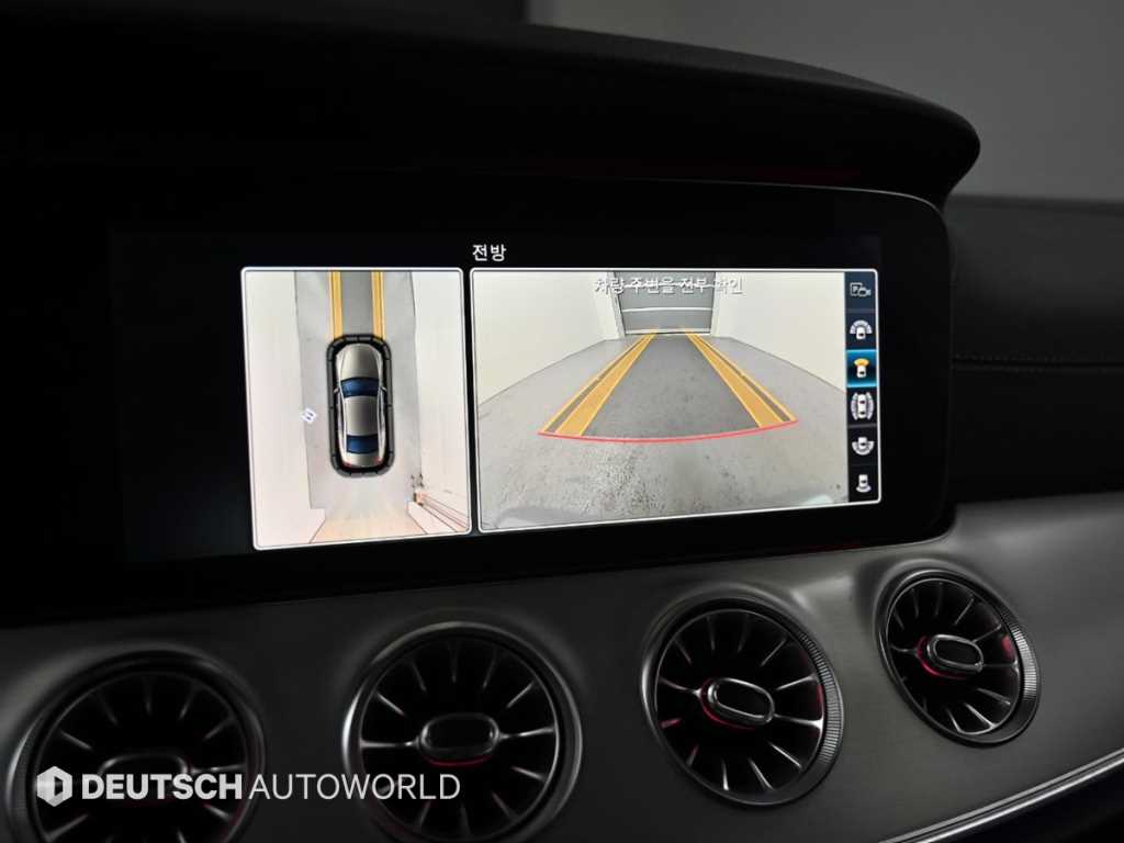 Mercedes-Benz CLS-Class — photo 15