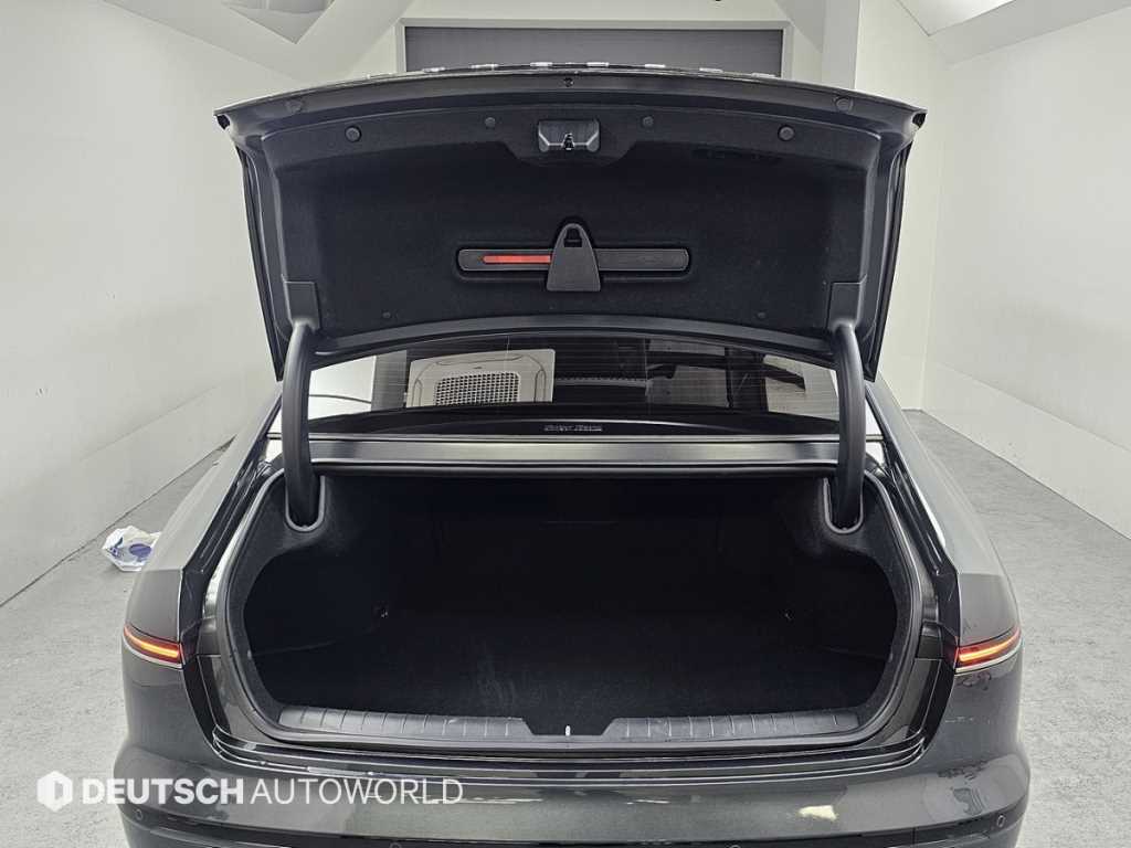 Hyundai Grandeur — photo 20