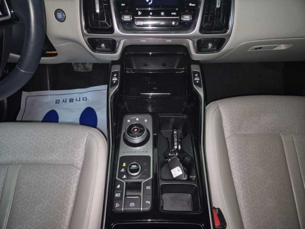 Kia Sorento — photo 09