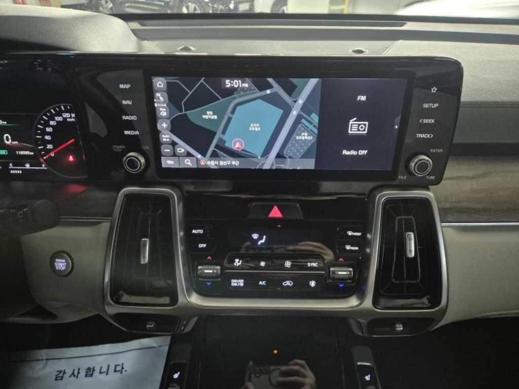 Kia Sorento — photo 16