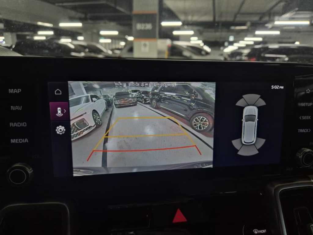 Kia Sorento — photo 17