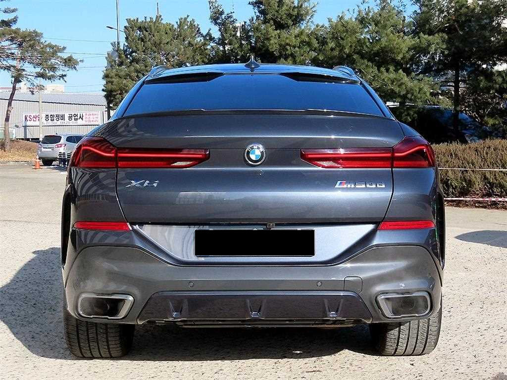 BMW X6 — photo 04