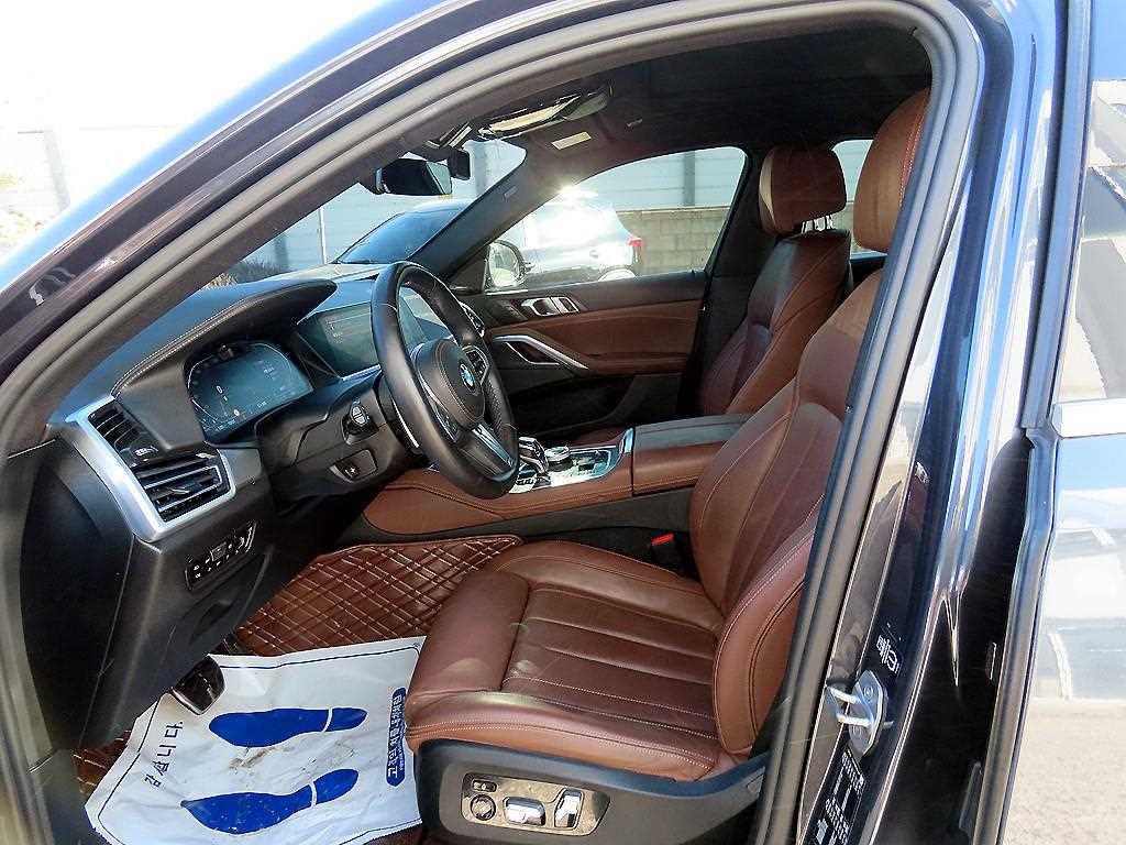 BMW X6 — photo 05