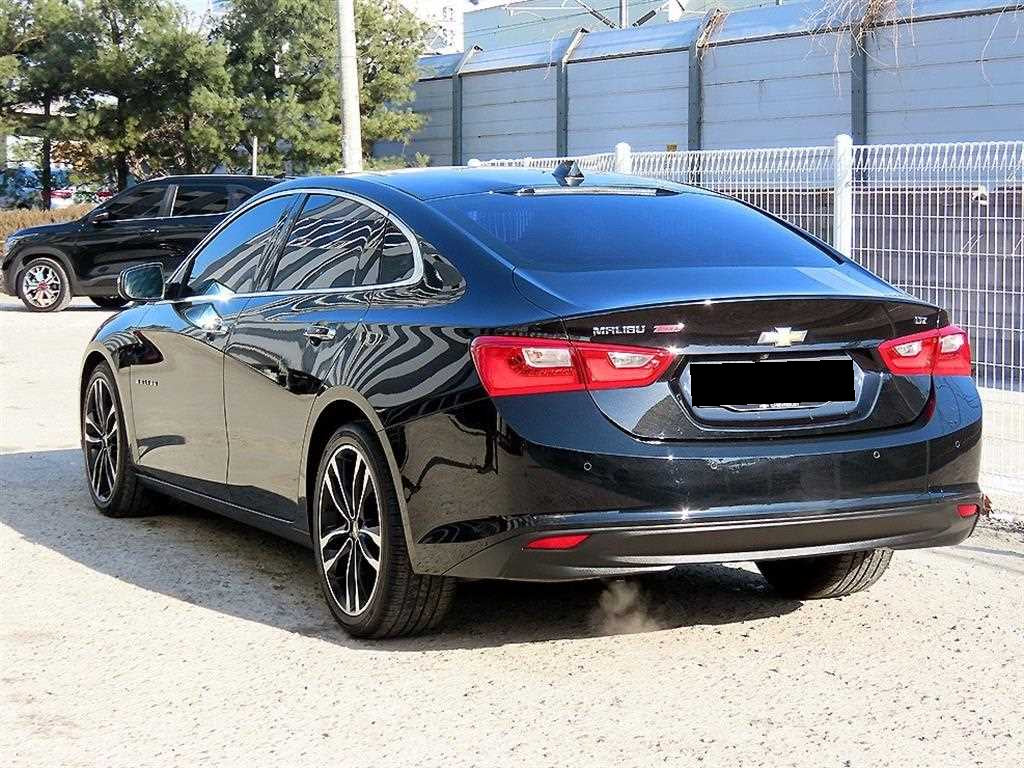 CHEVROLET Malibu — photo 03