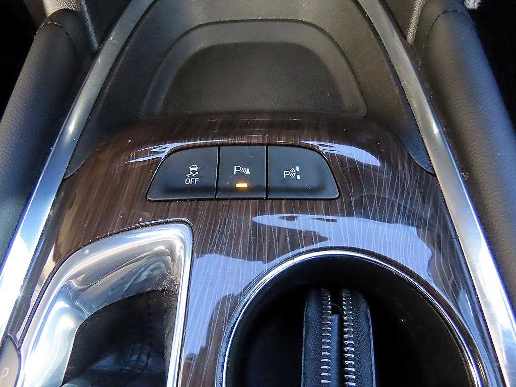 CHEVROLET Malibu — photo 15