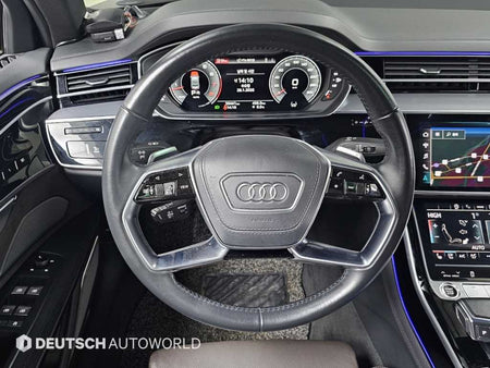 Audi A8 — photo 13