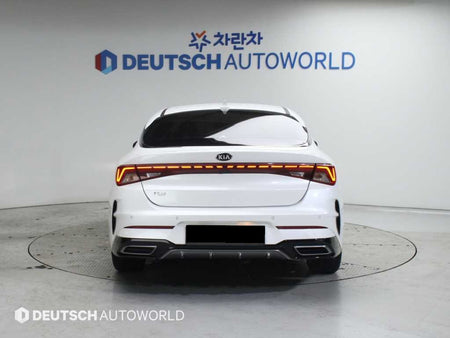 Kia K5 — photo 04