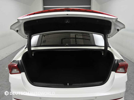 Kia K5 — photo 20