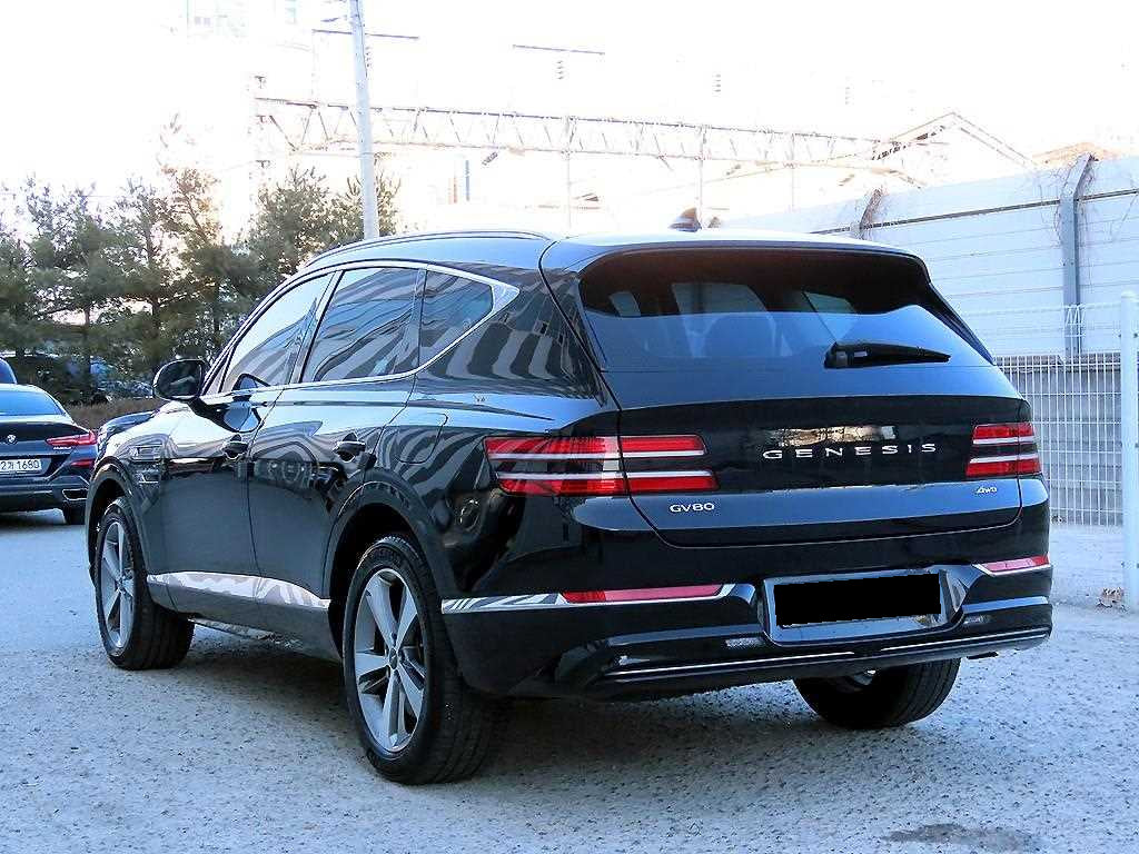 Genesis GV80 — photo 03