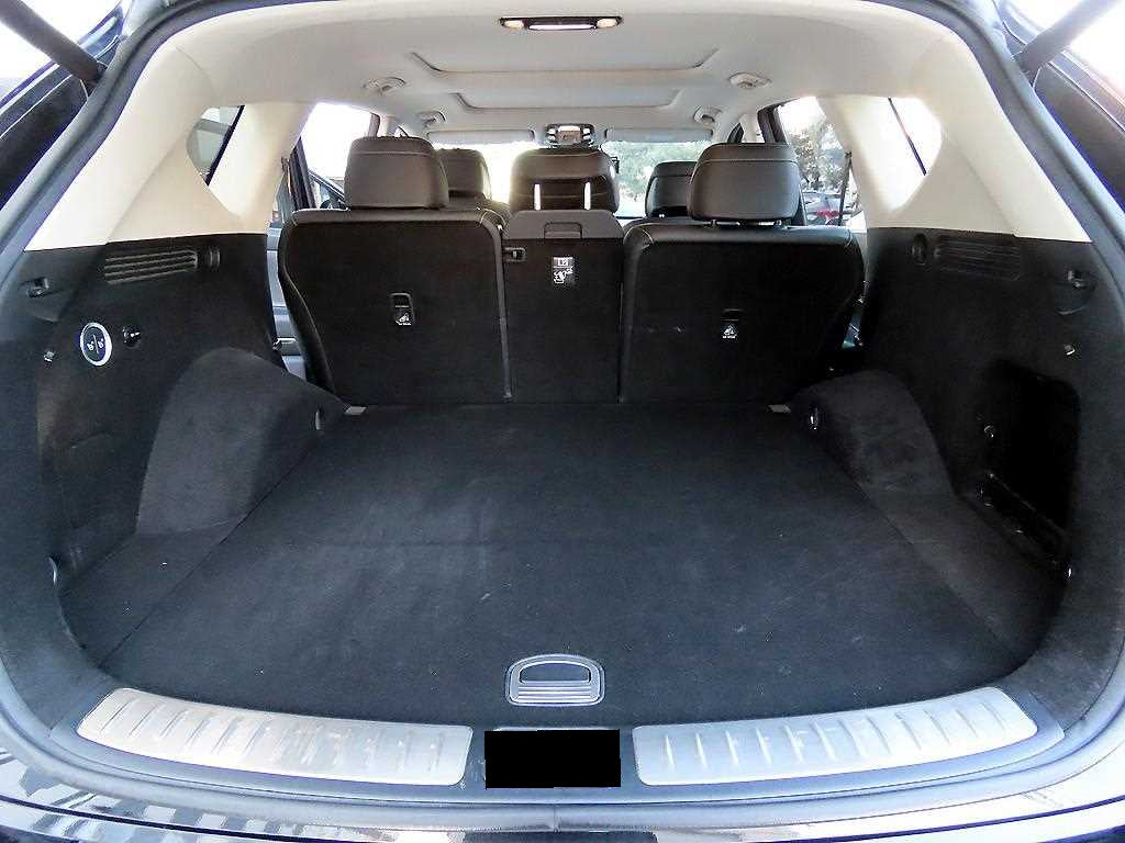 Genesis GV80 — photo 17