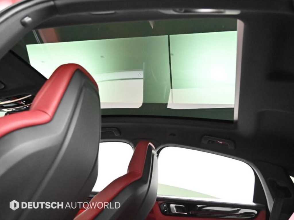 Porsche Cayenne — photo 19